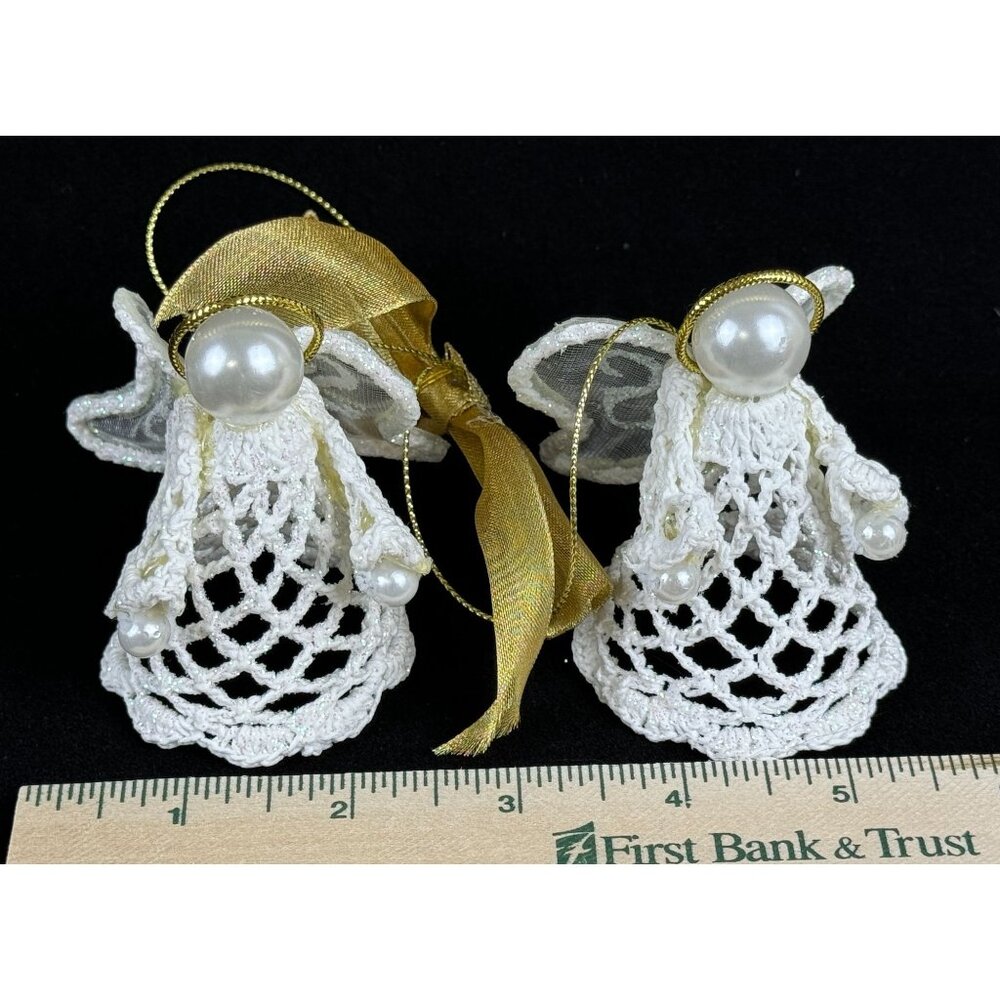 Avon Crocheted Lace Ornament Angels 13 inches White Gold Bow in Box F32908-1 - Picture 13 of 15